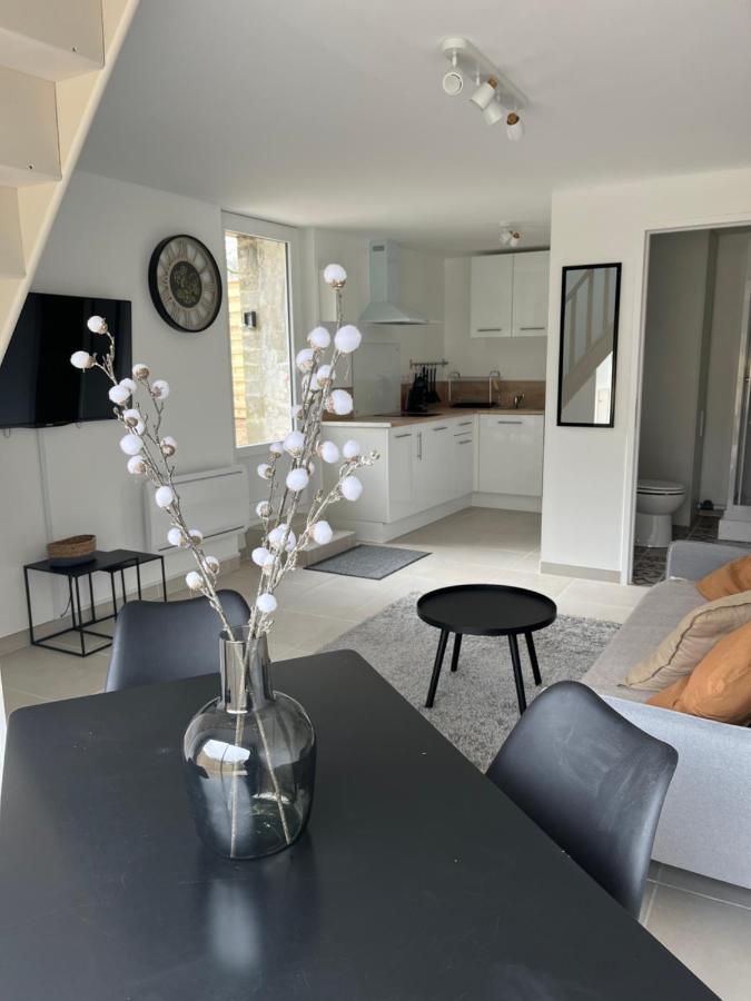 Glomel La Petite Maison De Kerguiniou מראה חיצוני תמונה